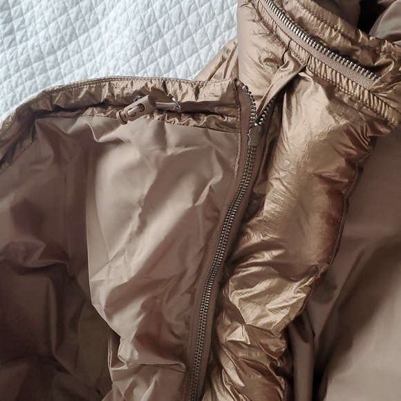 Amazon Essentials Women's Jacket - Picture 9 of 17